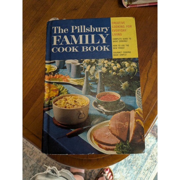 Pillsbury Other - Vintage 1970 The Pillsbury Family Cook Book Hardcover 1764 Recipes Illustrated